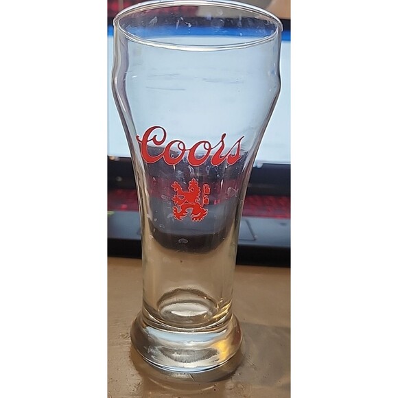 Vintage Coors Pilsner Glass Red Logo Lion Crest Beer Barware Collectible - Picture 1 of 8